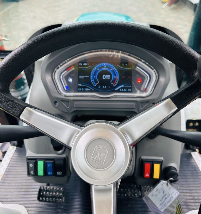 Трактор KENTAVR S 504CСUе