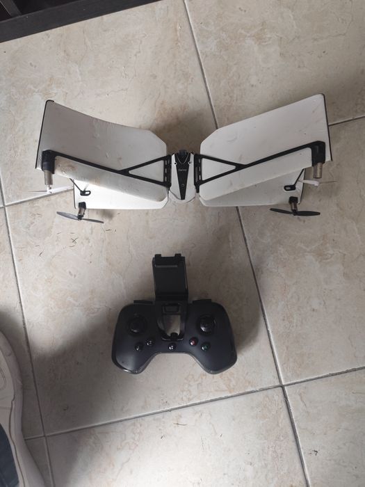 Drone com algum uso423754837598545920