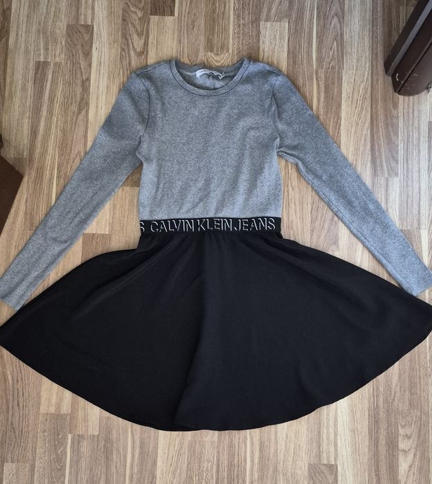 Сукня Calvin Klein Jeans XS