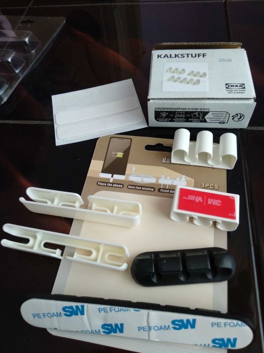 Organizer do kabli uchwyt zaczep klips telefonicznych ładowarki