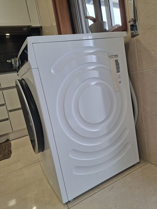 Máquina de Lavar e Secar Siemens 10.5/6 kg 1400 rpm