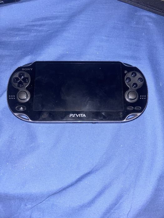 Sprzedam konsole ps vita