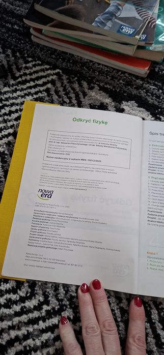 Podręcznik do fizyki część 2, Nowa Era