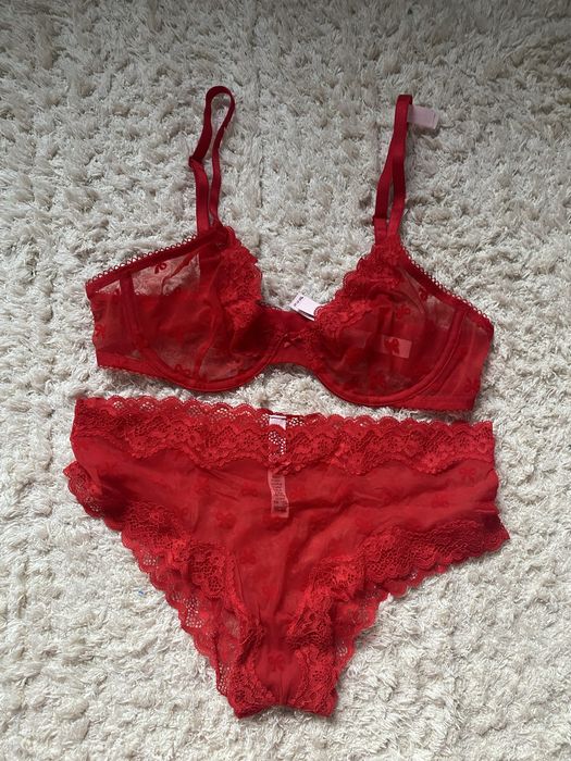 Піджак спідниця  oysho victoria secret  uniqlo amoslook bocharova лонг сукня twice