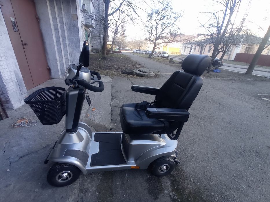 Електроскутер Sterlink S 400