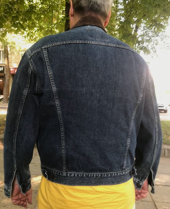 джинсовая куртка Levis (Тунис)