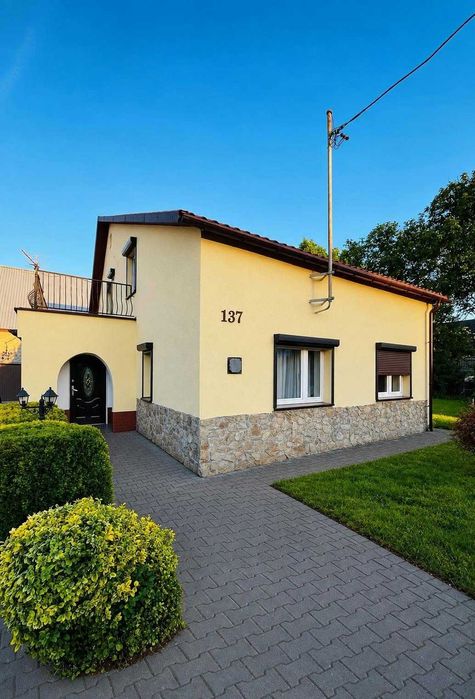 Dom na sprzedaż, 180 m², Strzelin