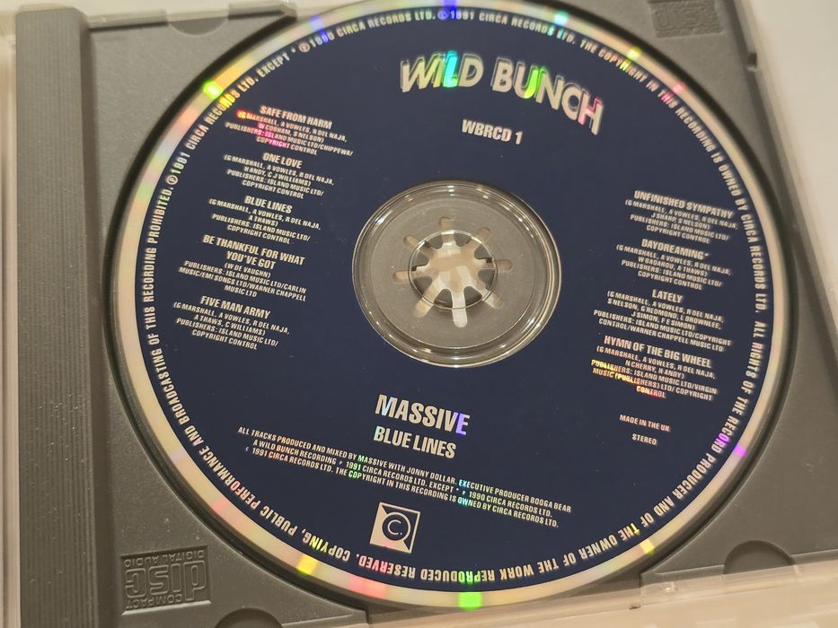 Płyta CD massive attack