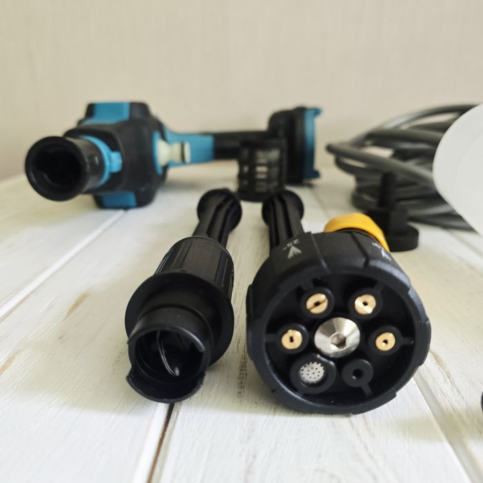 Makita VC 60 4T: новая аккумуляторная мойка 36V + батарея 6Ah