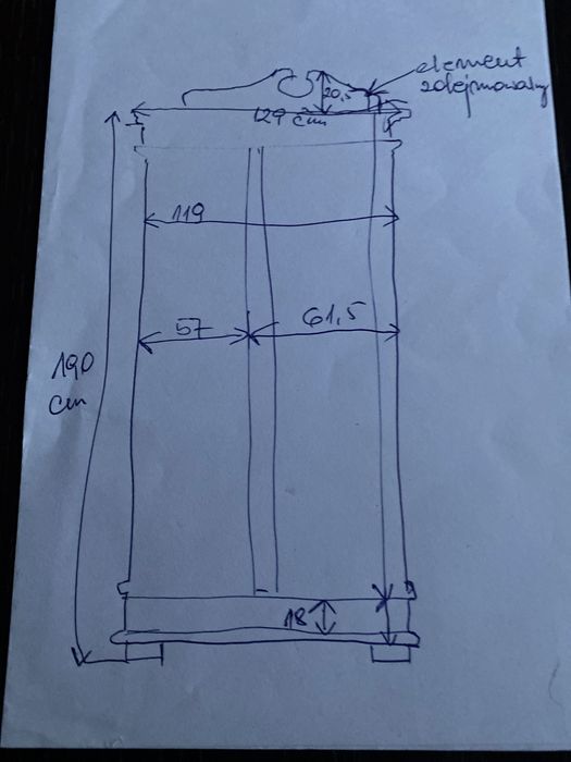 Stara szafa bogato zdobiona  okres międzywojenny