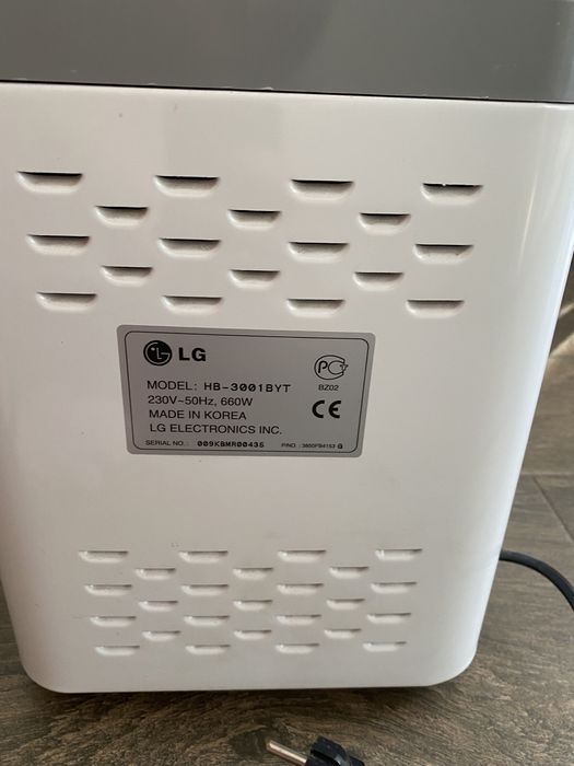 Хлебопечь LG HB-3001BYT