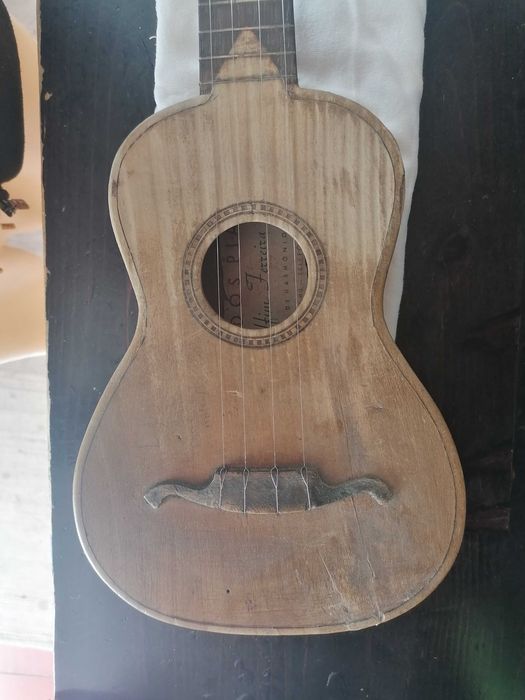 cavaquinho antigo delfim ferreira a funcionar