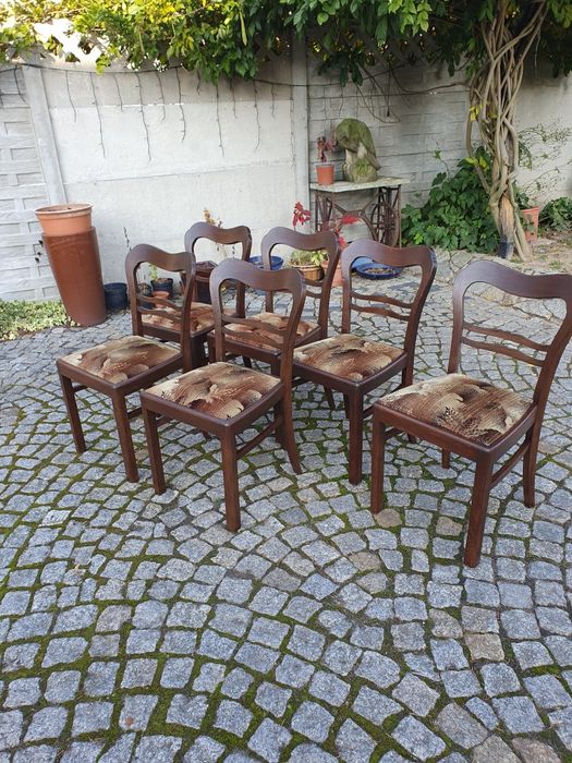 Piękne  krzesla art-deko