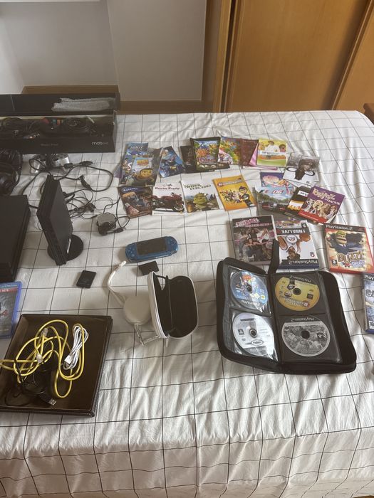 PSP 4 + PSP2 + PSP PORTATIL + todos os extras