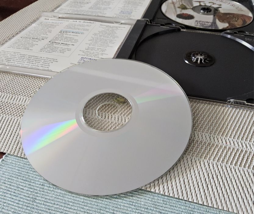 CD-ROM Optimus Pascal multimedia encyklopedia zestaw 12 CD, jak to działa