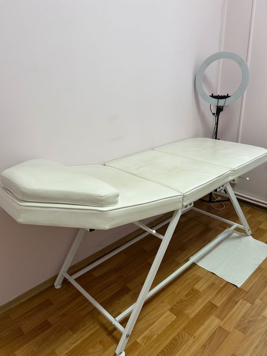 Продам кушетку косметологічну