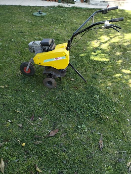 Moto enxada MH-52 Honda