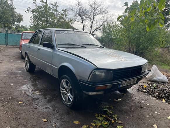 Под розборку Пежо 505