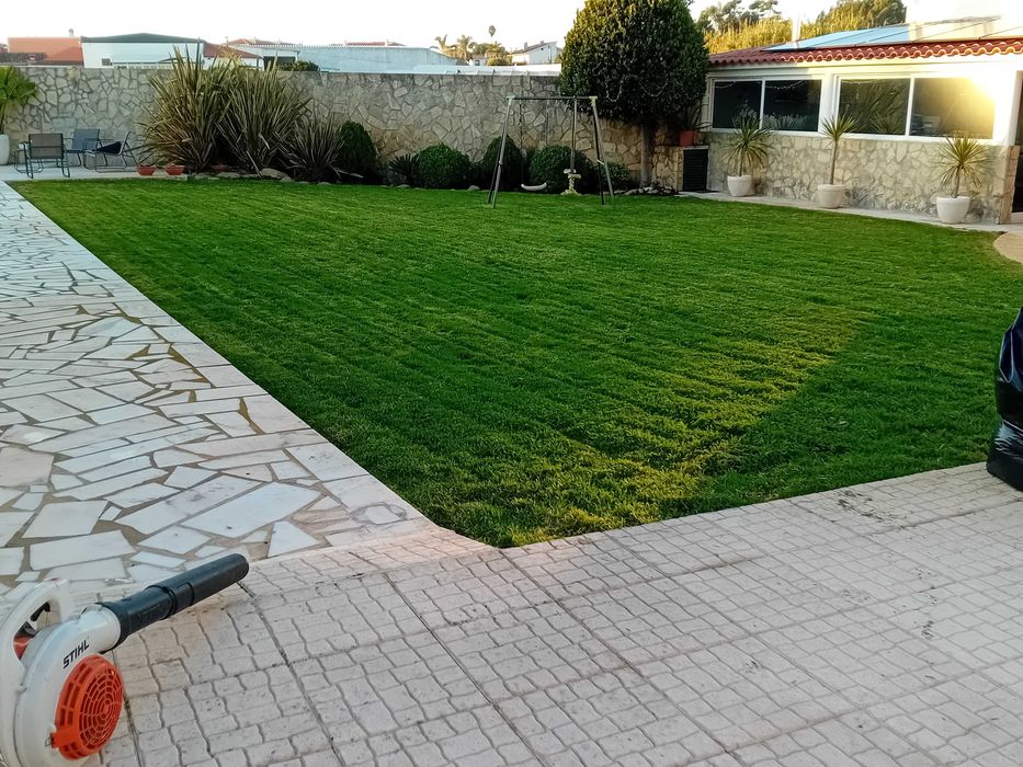 JARDINEIRO Manutenções construção jardins