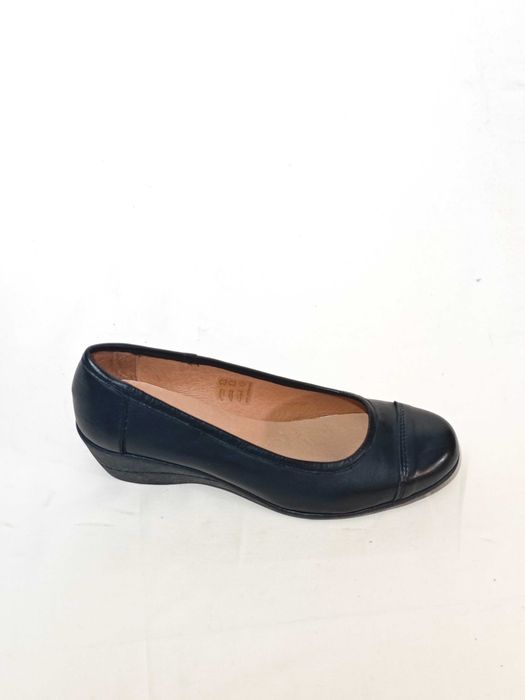 Sapato Senhora Pele Preto e Preto/Chumbo - Vários tamanhos - Novos