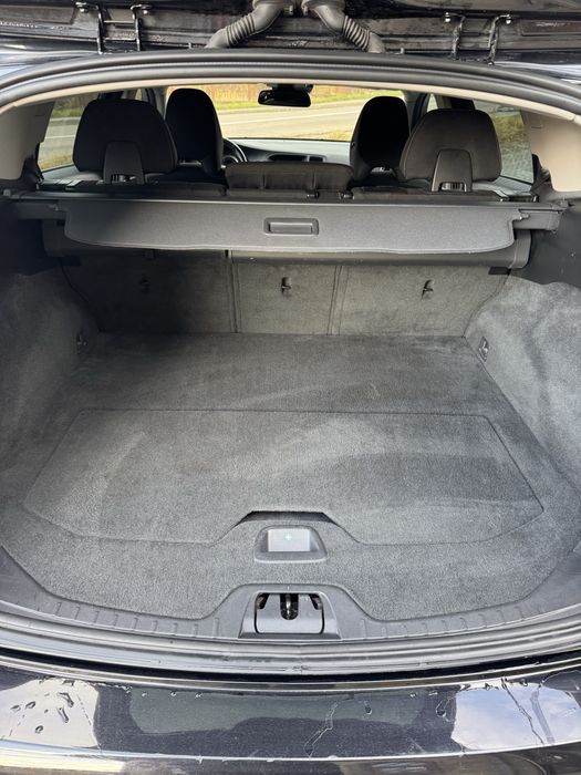 Продам VOLVO V60 Дизель