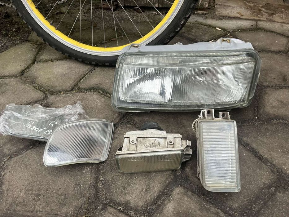 Передні фари  шаран,альхамбра,кенго 1 пасатб 4,берлінго,меріва Астра G
