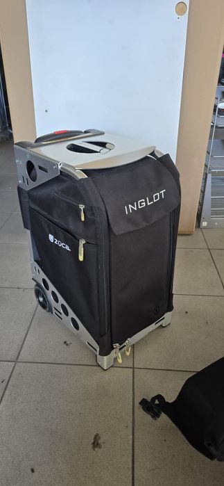 Kufer kosmetyczny ZUCA