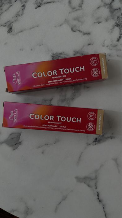 Професійна безаміачна фарба Wella Color Touch 2/0