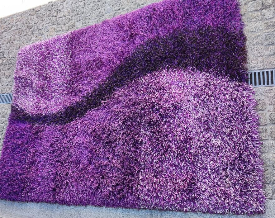 Carpete em tons rosa/fúcsia