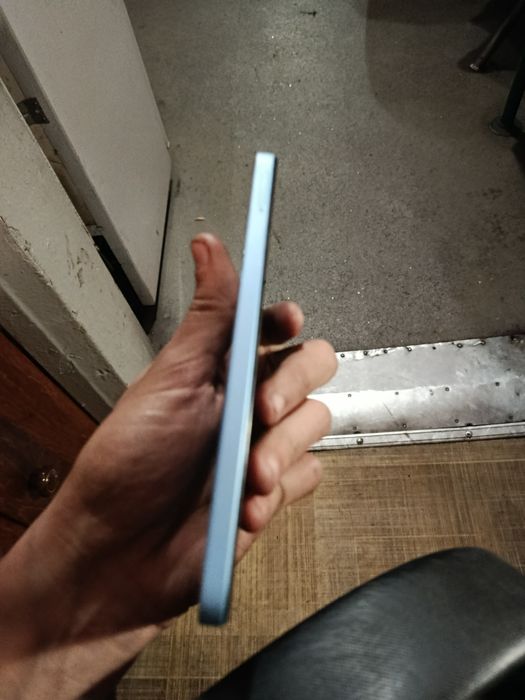 Продам телефон редми 12