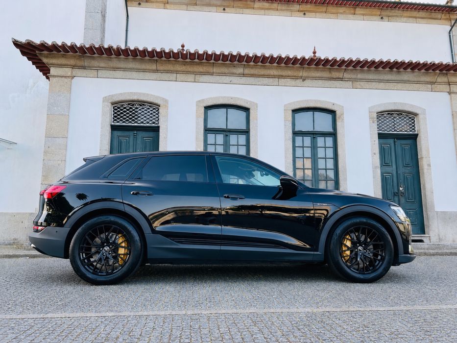 Audi e-Tron  Q8 50 quattro Sport Line