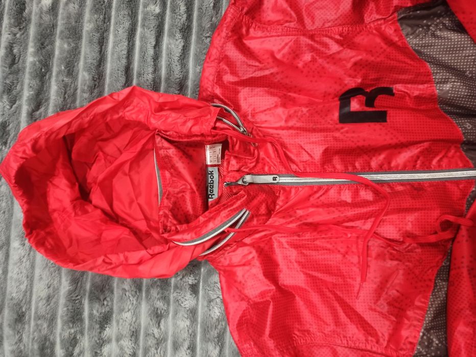 Вітровка , куртка Reebok