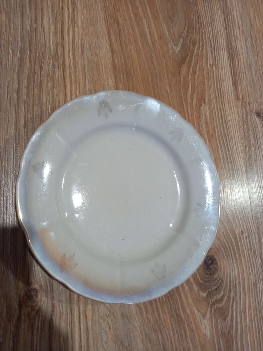 Тарілки по 10 грн