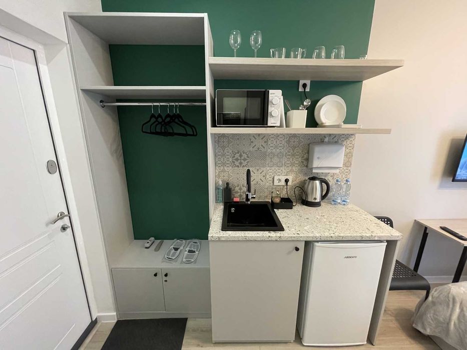 #A145 Квартира подобово. вул. Миколи Амосова 14. Солом