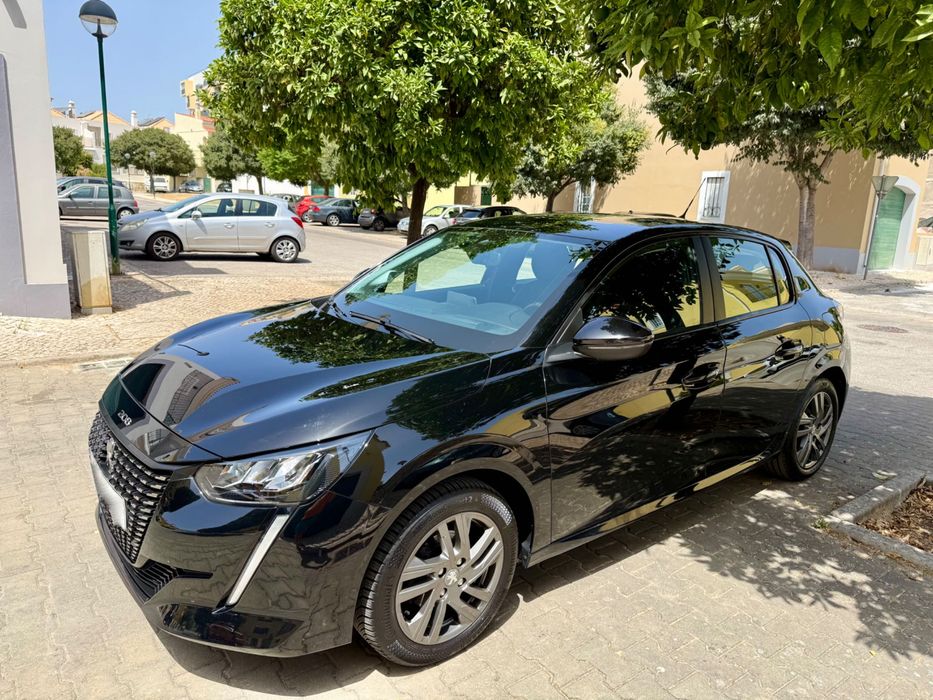 Peugeot 208 — fotografia 4