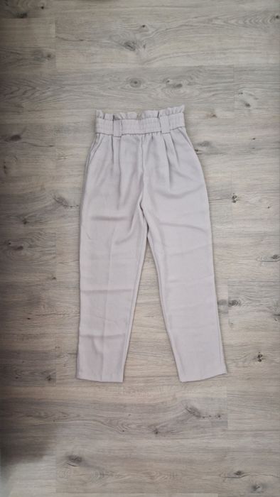 Легкі штани чіноси Zara