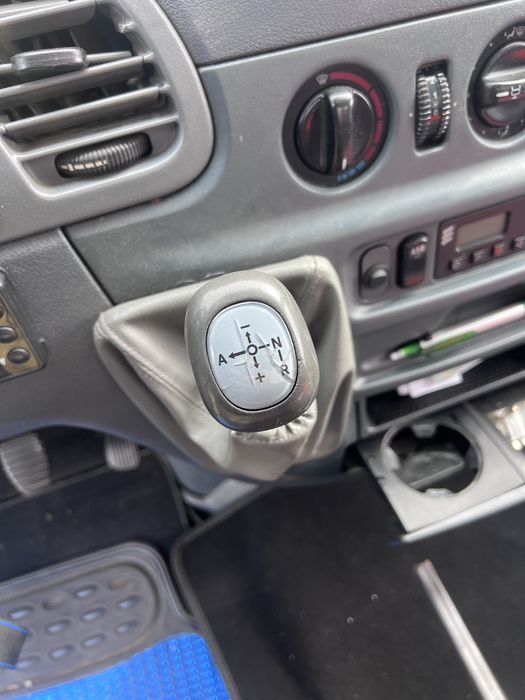 Mercedes-Benz Sprinter 313, Робот