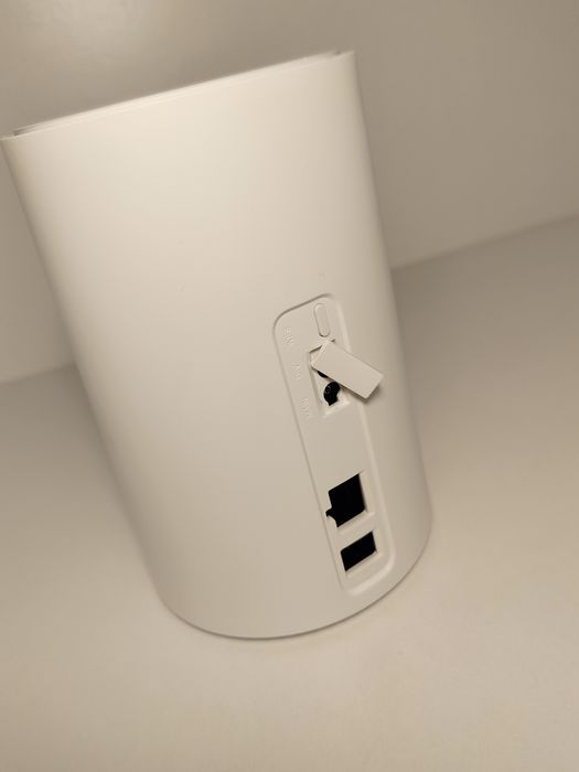 Router na kartę SIM LTE 300Mb/s cat 7 WiFi 5 GHz modem do laptopa