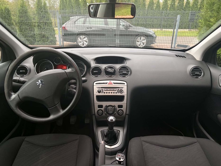 Peugeot model 308