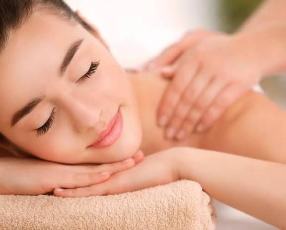 Масаж тільки для чарівних жінок