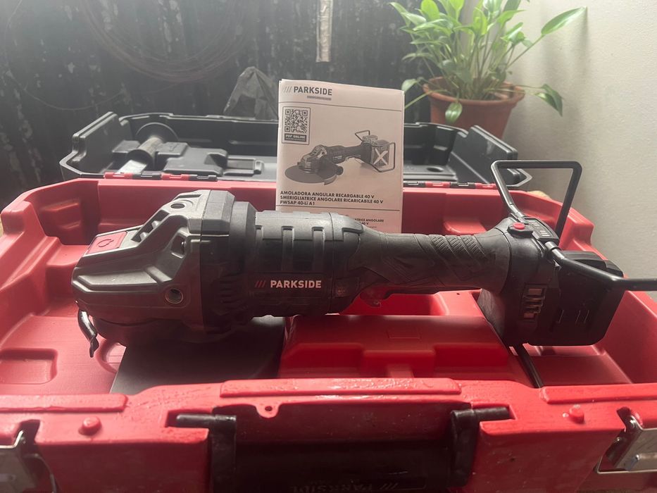 Rebarbadora Parkside Performance