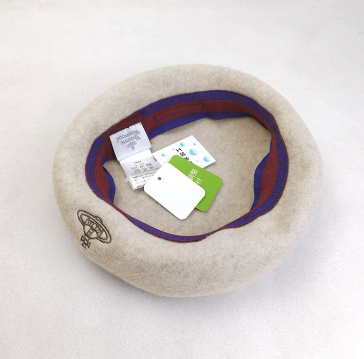 берет vivienne westwood