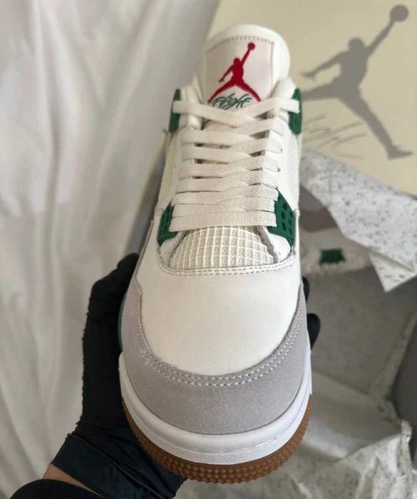 Nowy z metką Jordan 4 retro Pine Green R.40