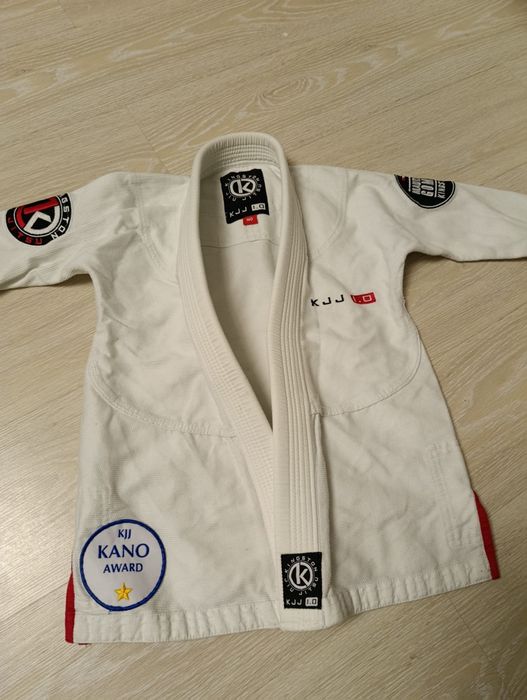 Кімано (ждиу-джитсу, карате, дзюдо)