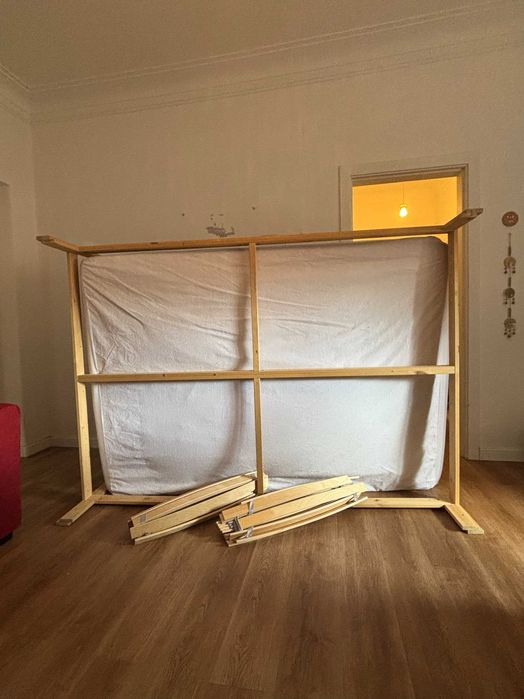 NEIDEN Bed frame, pine, 140x200 cm com colchão
