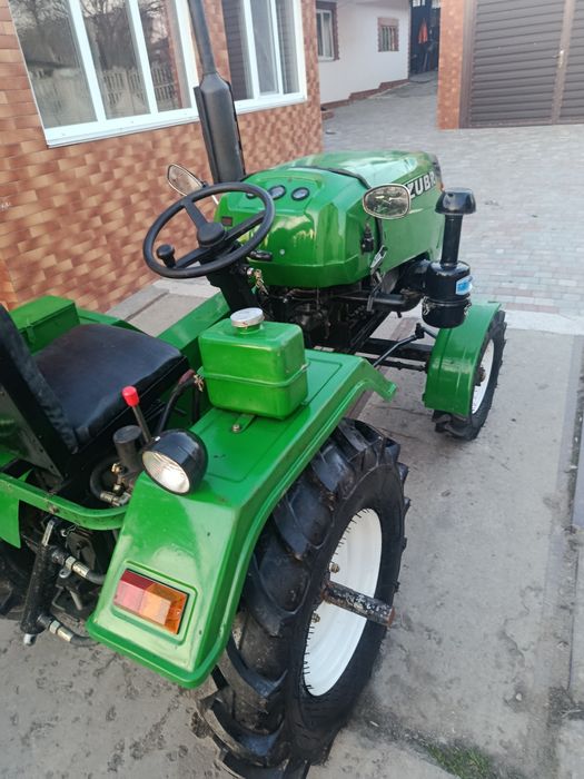 Продам мототрактор зубир