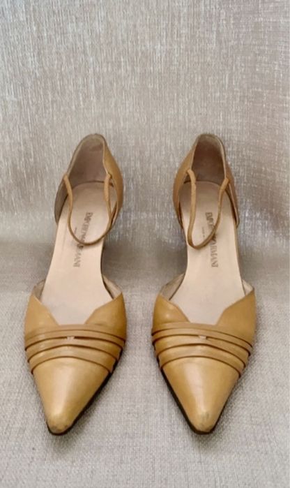 Sapatos de salyo bege da Emporio Armani