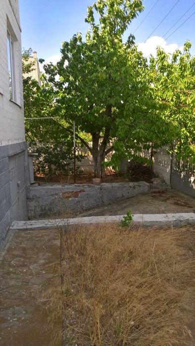 Добротная дача в Кошарах с видом на Тилигульский лиман