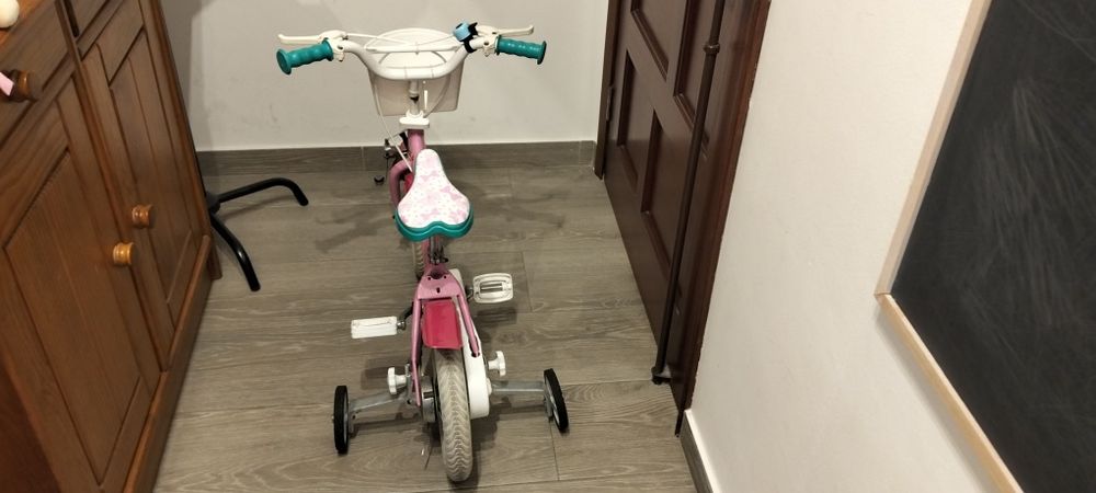 Bicicleta infantil menina (aro 12)