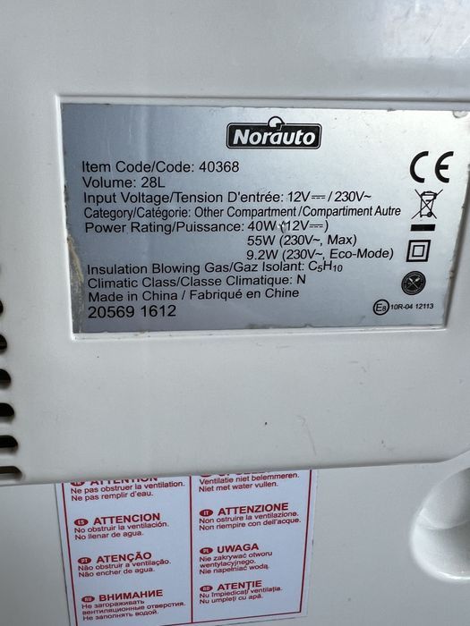 Lodówka turystyczna elektryczna Norauto 28L – 12V/230V – sprawna